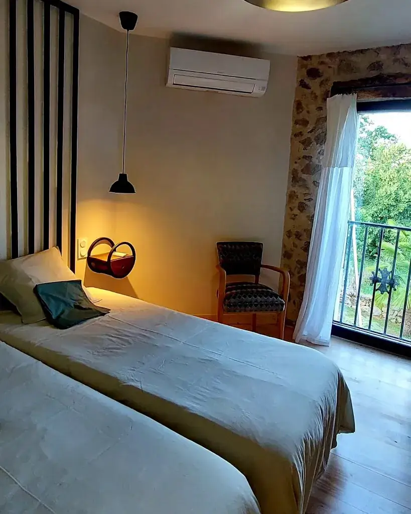 La Maison d'Emile chambres d’hôtes et Gîte en Aveyron_Fouillade_slider_image_2