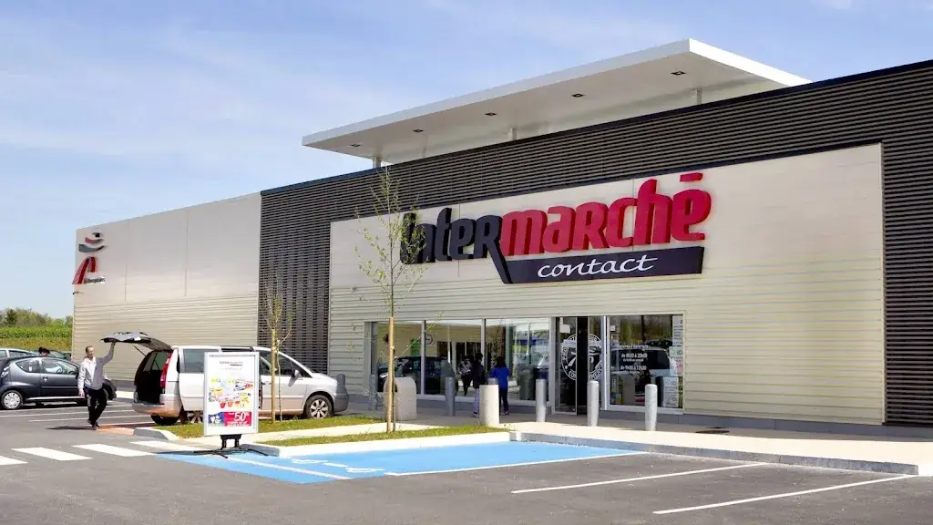 Intermarché CONTACT La Fouillade restaurant in Fouillade