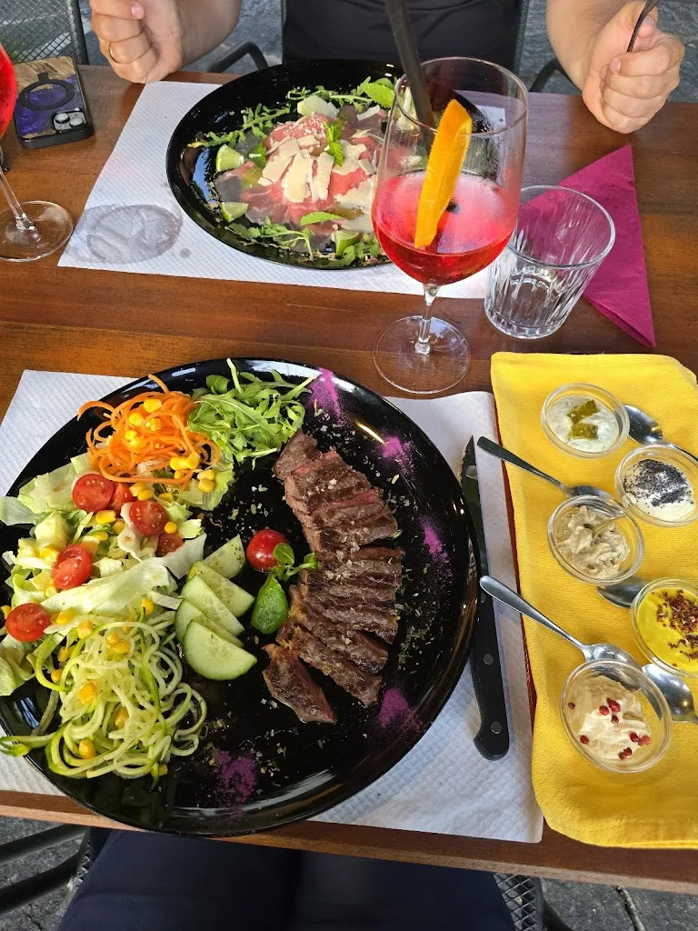 Каріна Мопсі_Osteria La Palma_Banco_review