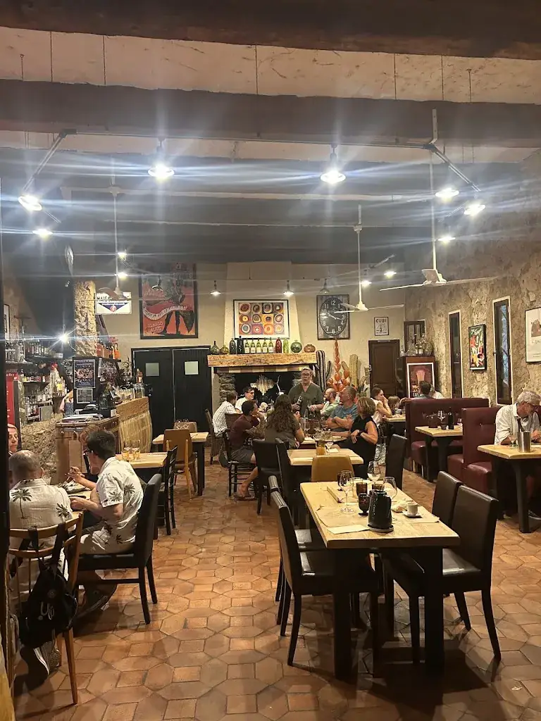 La cave d'Agnes_Fitou_slider_image_2