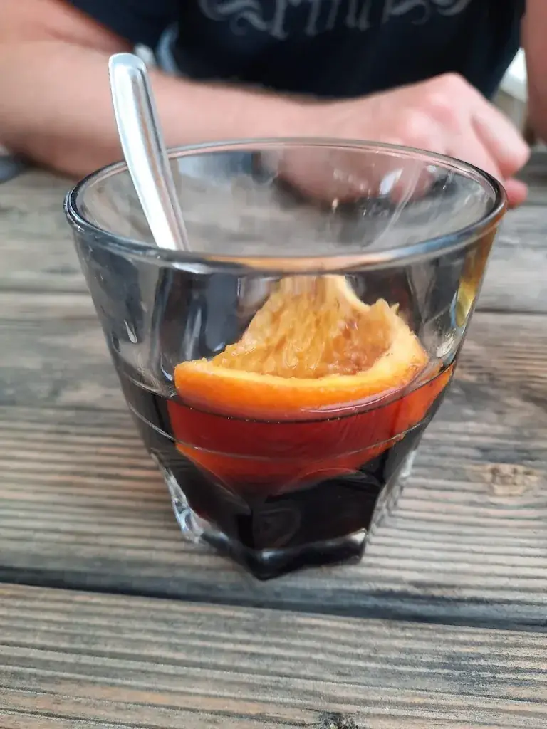 Doc Moc_Le QG_Grande-Motte_review