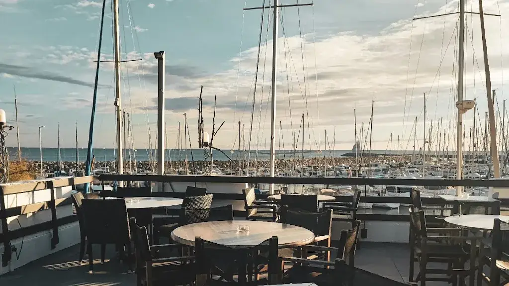 Restaurant Le Yacht Club_Grande-Motte_slider_image_1