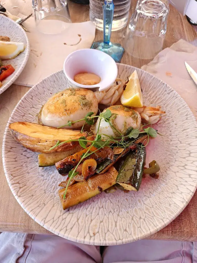 Royal Flush_Grande-Motte_slider_image_3