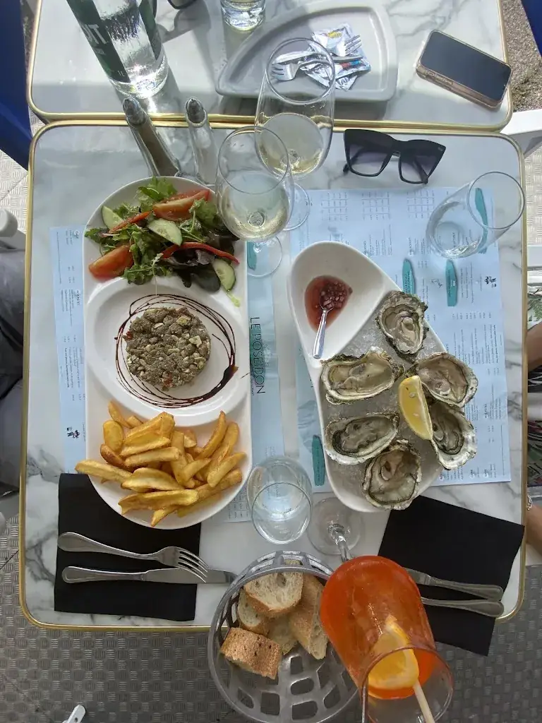 Jo Mantei_Le Poséïdon_Grande-Motte_review