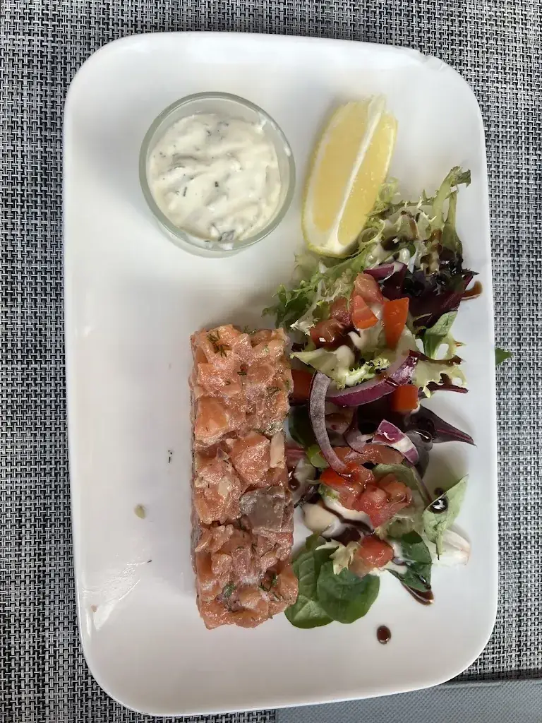 Guillaume D._Le 11_Salvetat-Saint-Gilles_review