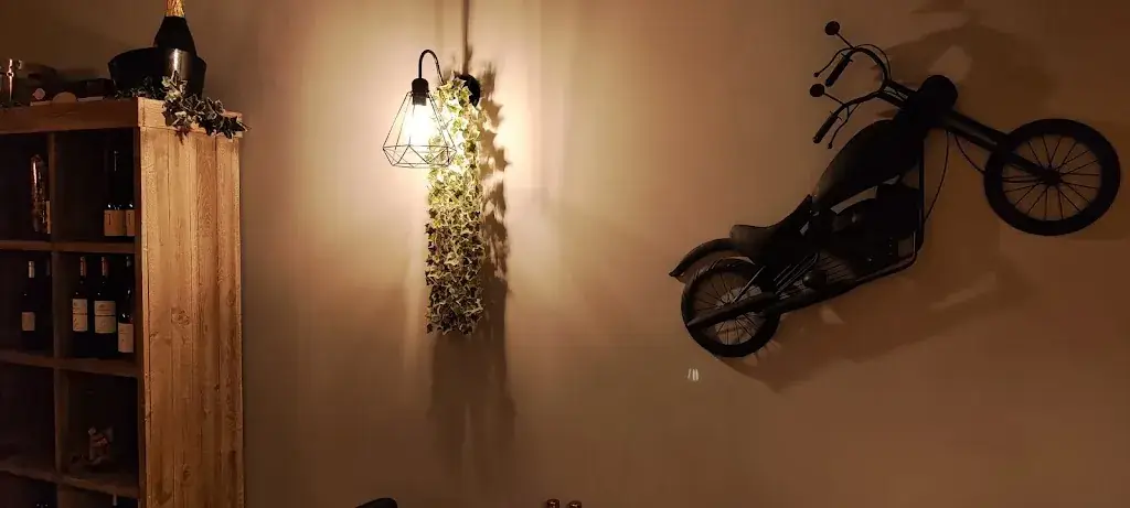 Baptiste Alonzo_Le 11_Salvetat-Saint-Gilles_review