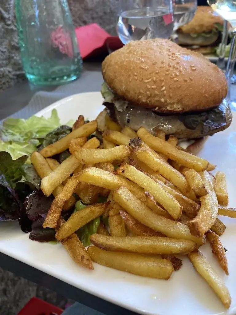 T TRAN_La Commanderie_Salvetat-sur-Agout_review