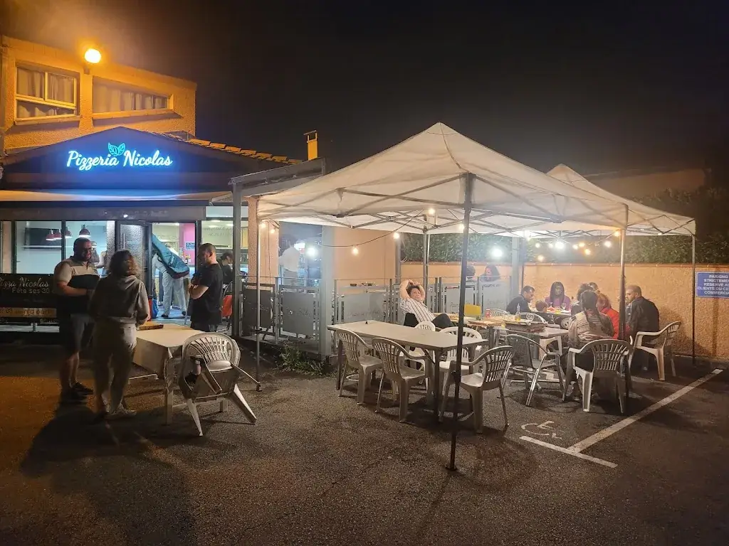 Pizzeria Nicolas restaurant à Salvetat-Saint-Gilles