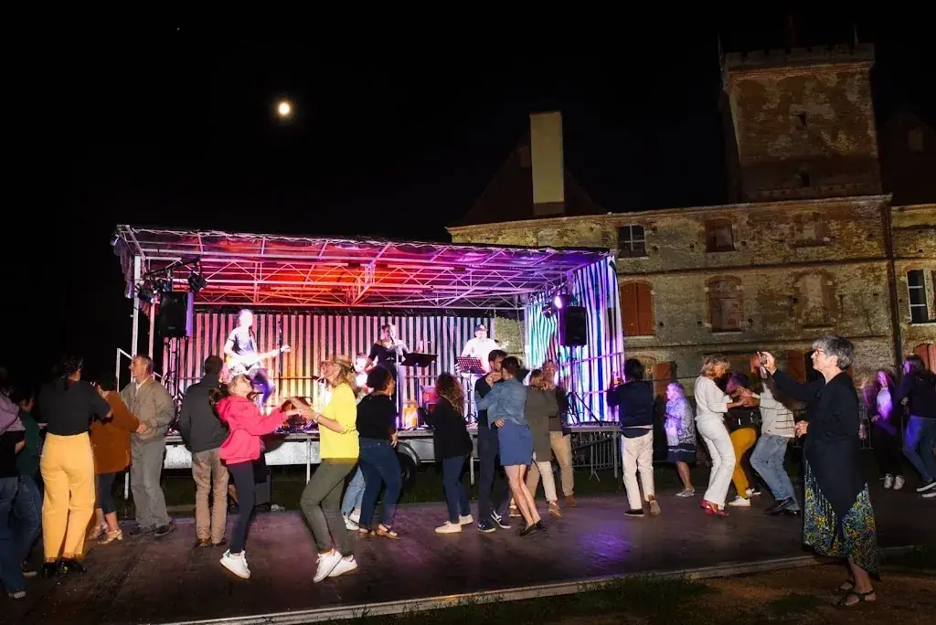 La guinguette du château_Salvetat-Saint-Gilles_slider_image_2