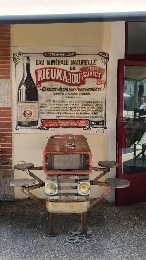 Michel Kribs_Petit Tracteur Tranquille_Salvetat-sur-Agout_review