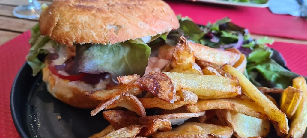 Philippe Hattais_Pisciculture les Uguettes_Salvetat-sur-Agout_review