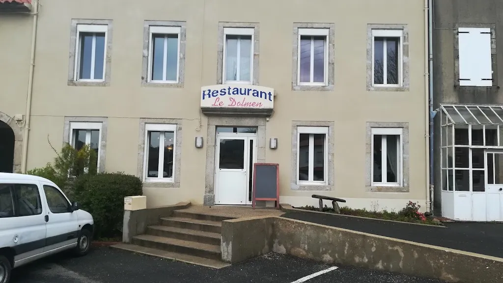 Le Dolmen_Labastide-Rouairoux_slider_image_3