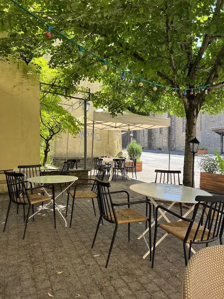L'Inter Val Restaurant in Labastide-Rouairoux