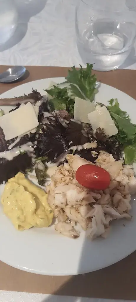 Béa Béatrice_Le Senmar_Labruguière_review