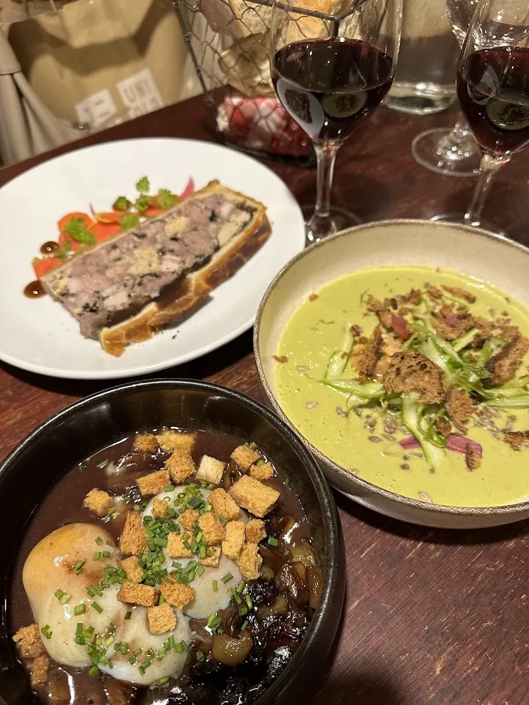 Darryl N_Bouchon Tupin_Lyon_review