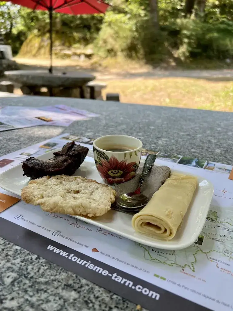 Benoit & Stephanie_Au vieux chantier_Lacrouzette_avis