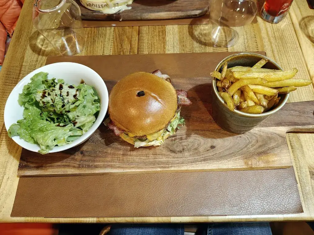 Romain_Pizza Mimosa_Lacrouzette_review