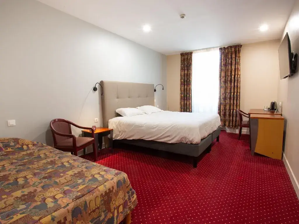 Logis Hôtel le Relais de Fusiès_Lacaune_slider_image_3