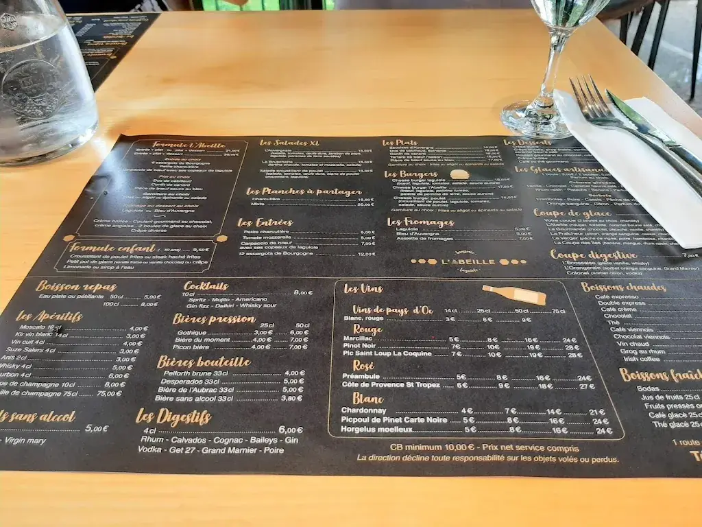 Brasserie l'Abeille_Laguiole_slider_image_3