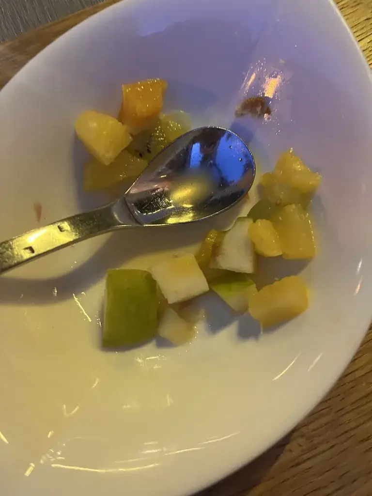 PENIN Benoit_Restaurant HŌRA_Laguiole_review