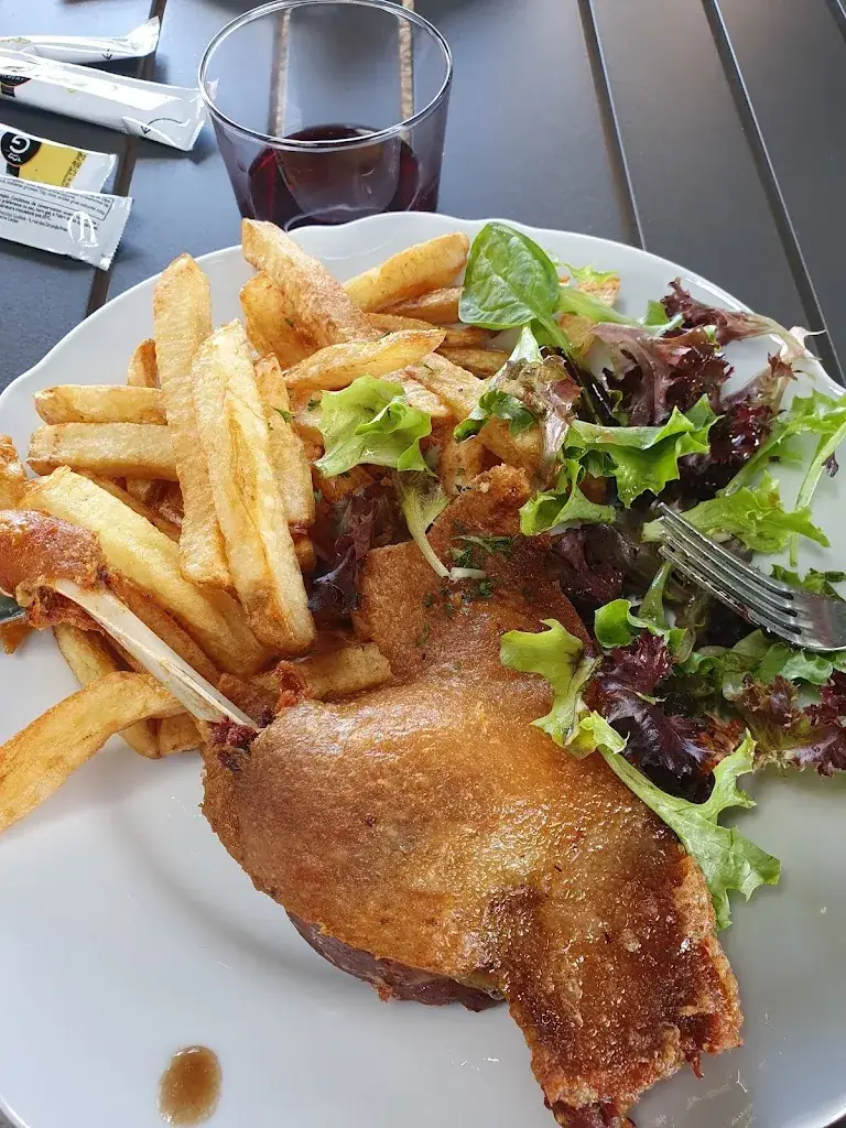 Francois G_Restaurant l'Aéropostale_Laloubère_review