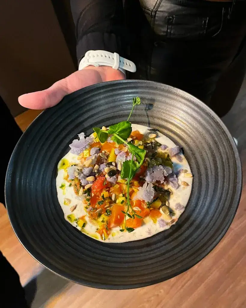 Restaurant l'Aéropostale_Laloubère_slider_image_3