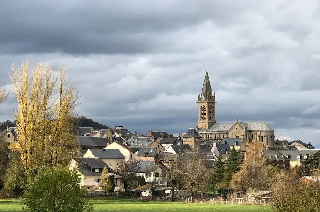 Logis hôtel restaurant Cazes A Arazat restaurant in l'Église