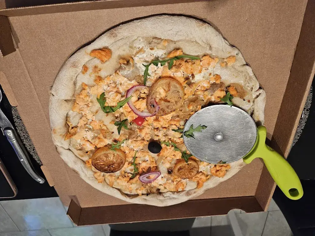 Christine Perrin_La Grignoterie_l'Église_review