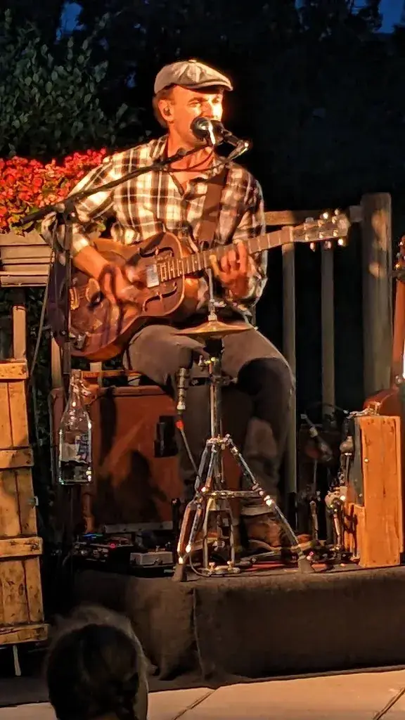 Philippe Seiller_Restaurant La Grange de Monteillac_l'Église_review