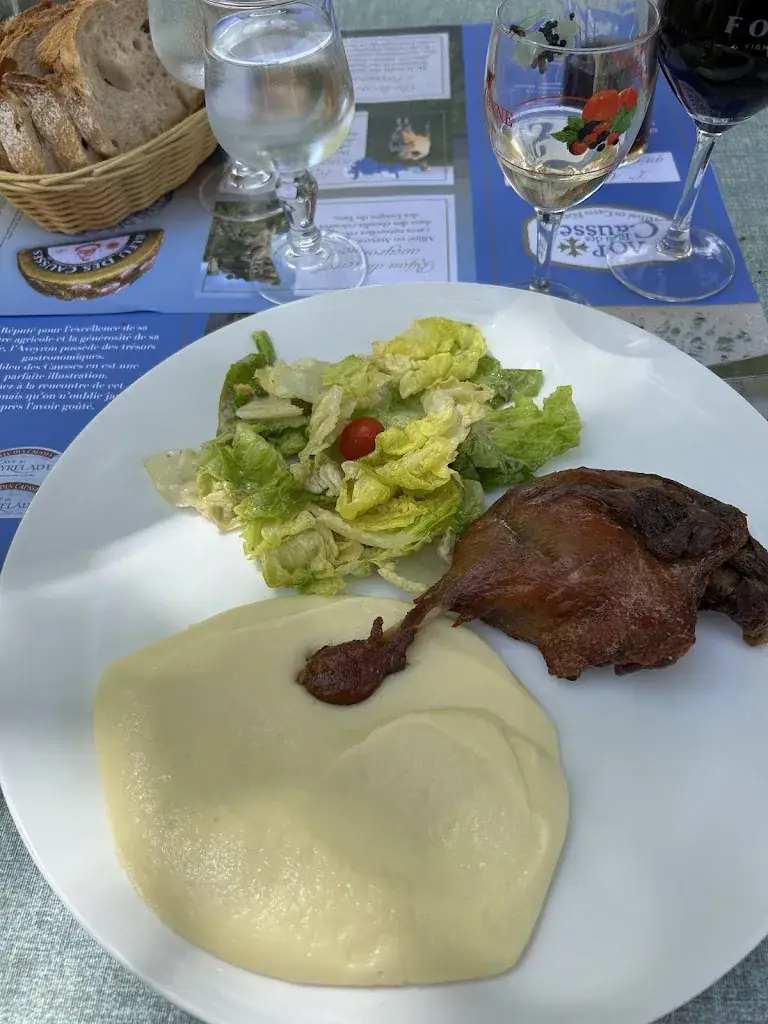 Lou Paouzadou_d'Aveyron_slider_image_3