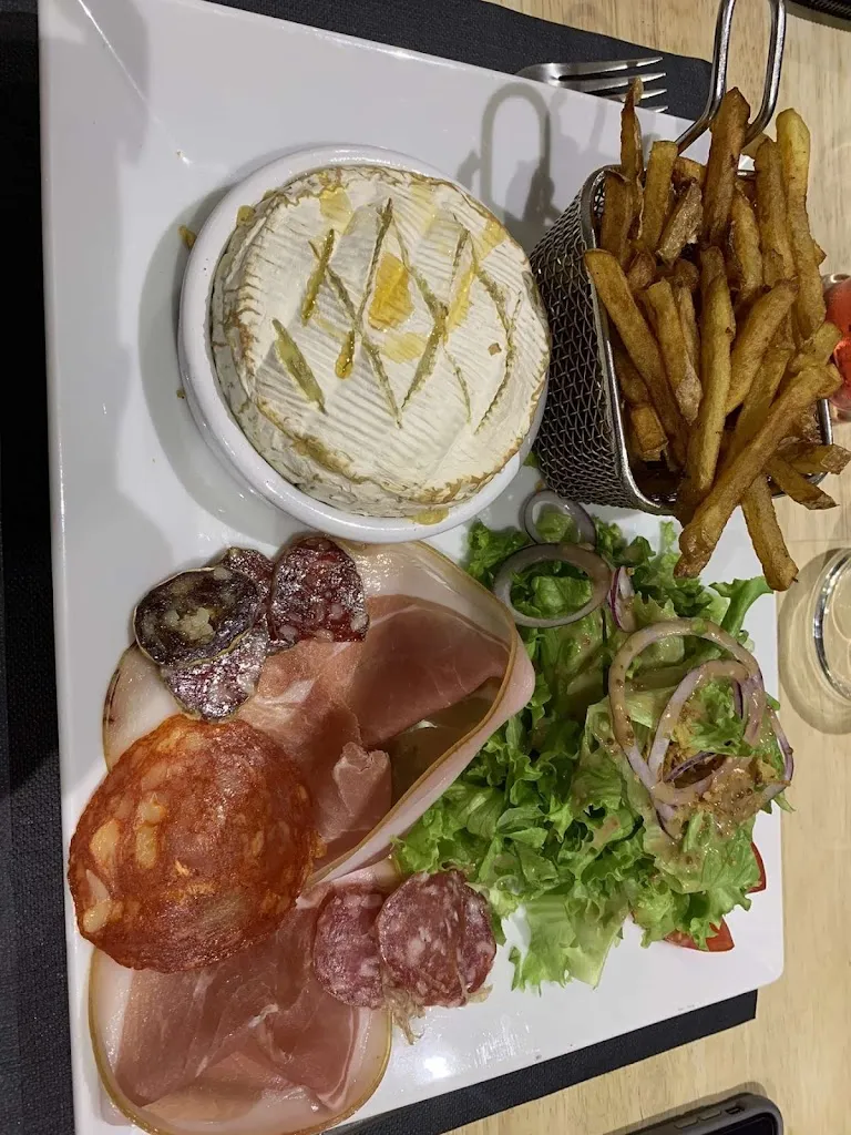 Duart Elise_L'ARDOISE_Lamagistère_review