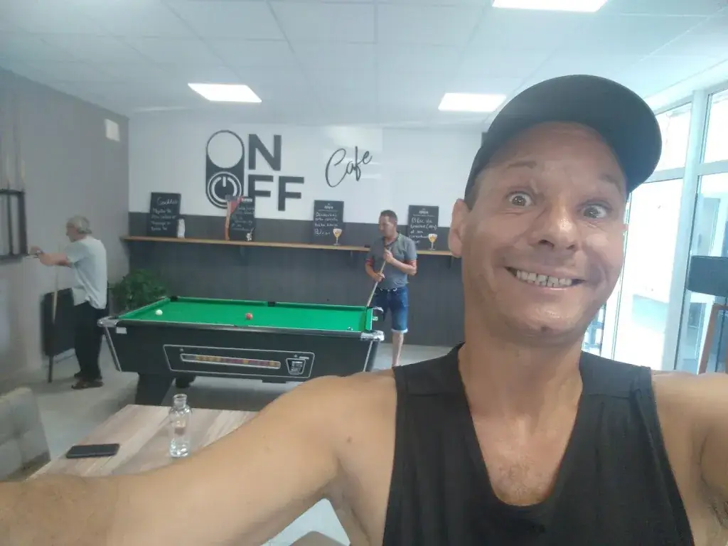 Stéphane Lambrot_On Off café_Lamagistère_review