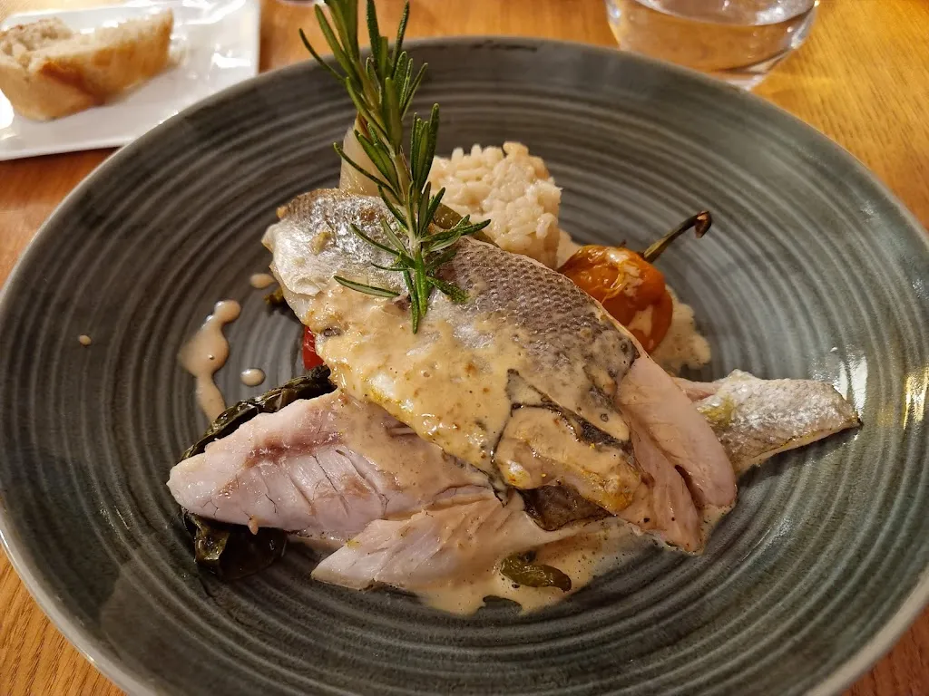 Restaurant L' Embrun_Lannemezan_slider_image_2