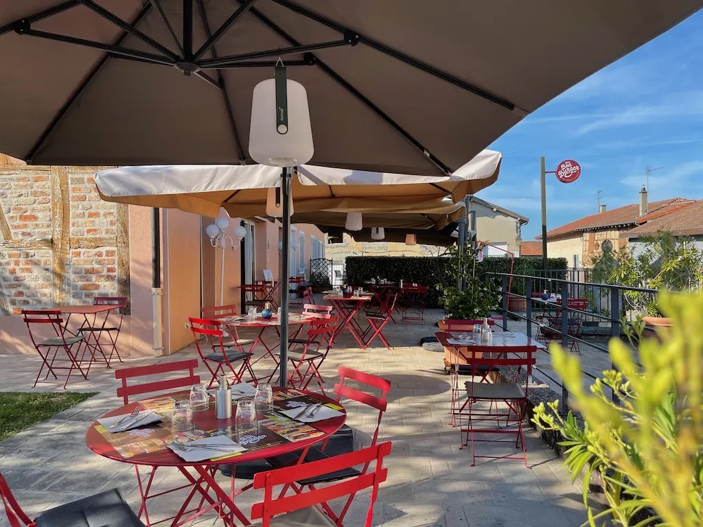 Mon Bon Burger restaurant in Marboz