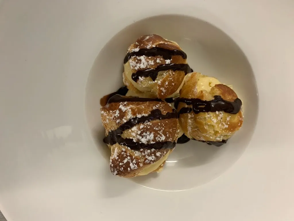 Au Goût Dujour_Lalbenque_slider_image_2