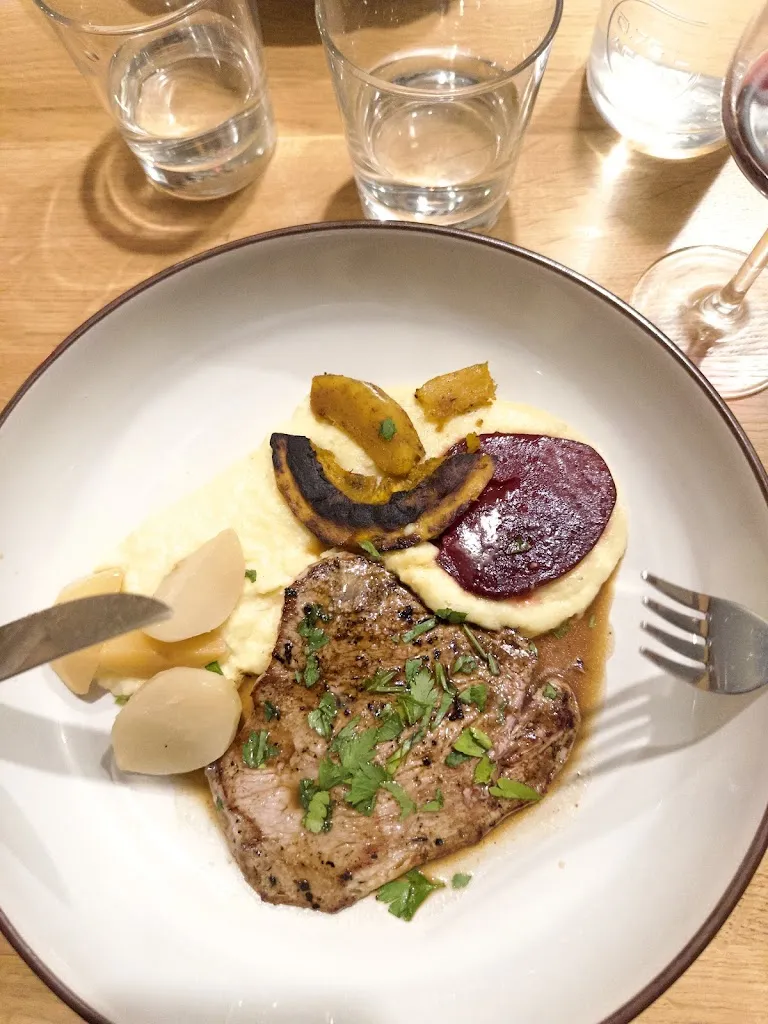 Au Goût Dujour_Lalbenque_slider_image_3