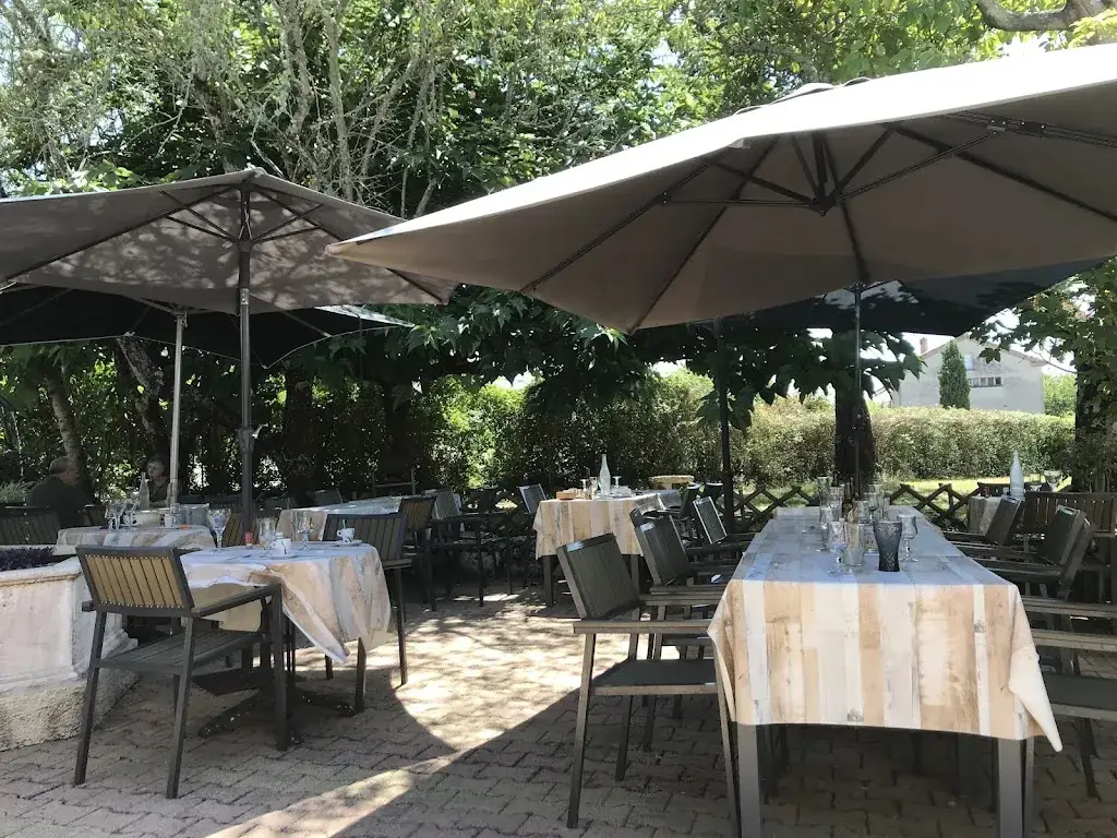 restaurant la grange du levat_Saint-Paul-Flaugnac_slider_image_1