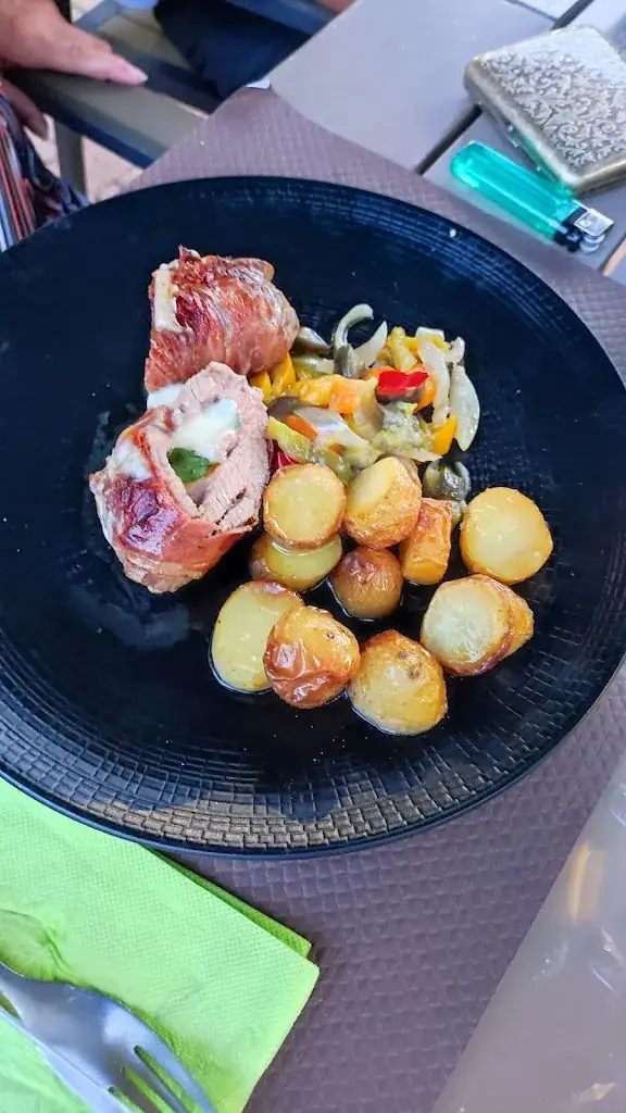 restaurant la grange du levat_Saint-Paul-Flaugnac_slider_image_3