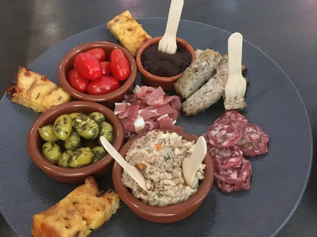 Menu_En attendant Louise_Ménétrol_image_7