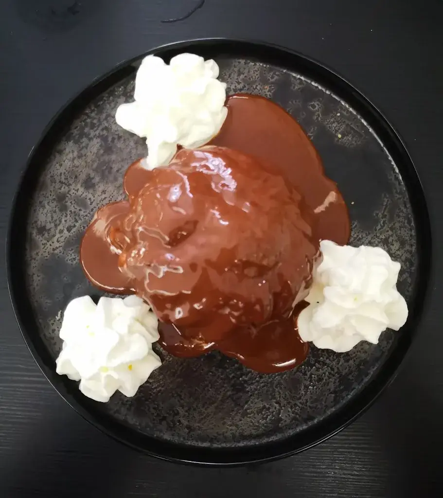 Marine N_Le 7 Sens_Lansargues_review