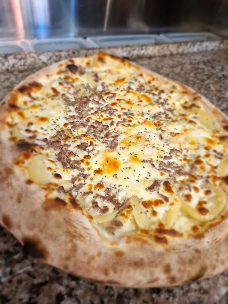 Al Punto X Restaurant in Lansargues