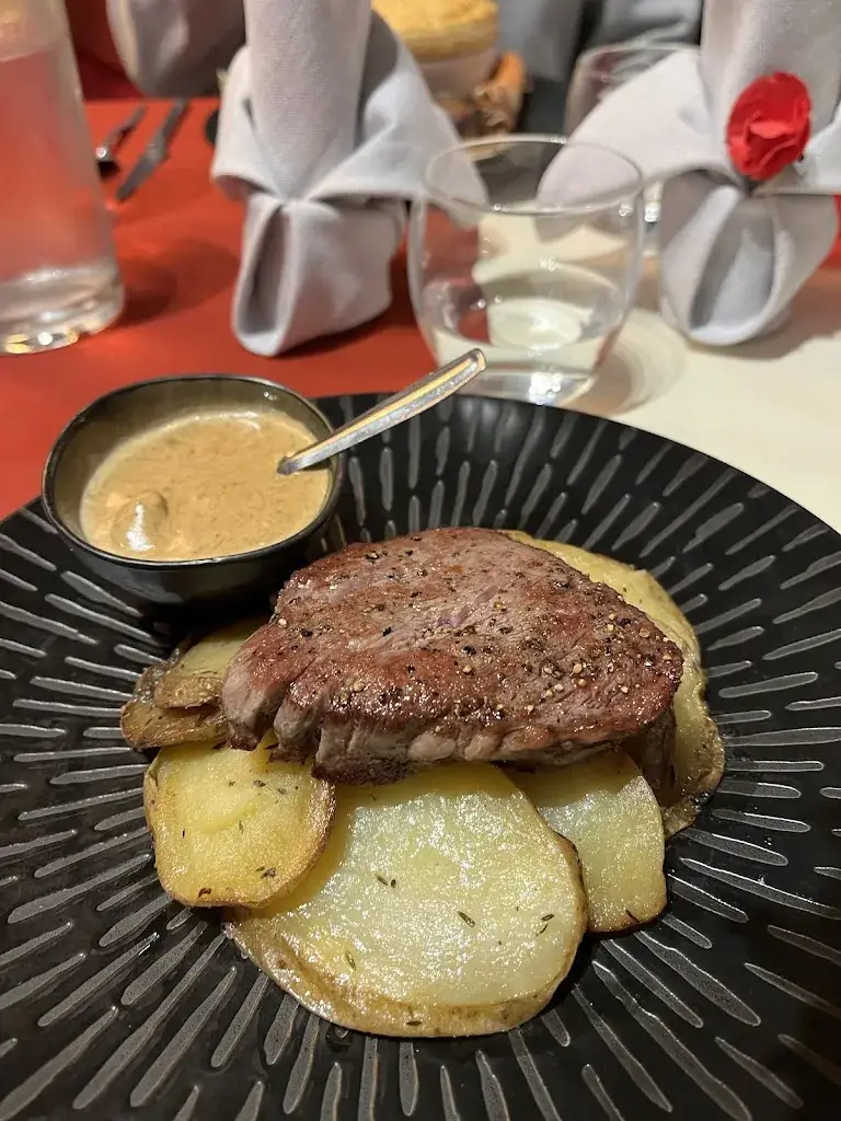 Tyara Martinez_Restaurant Renaldo Lattes_Lattes_review