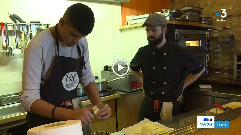 L'Embuscade, restaurant d'inclusion géré par l'association Torchons & Serviettes_Lautrec_slider_image_2