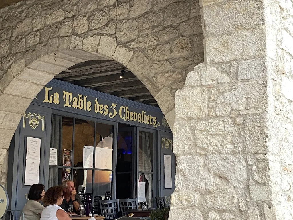 La Table des 3 Chevaliers_Lauzerte_slider_image_1