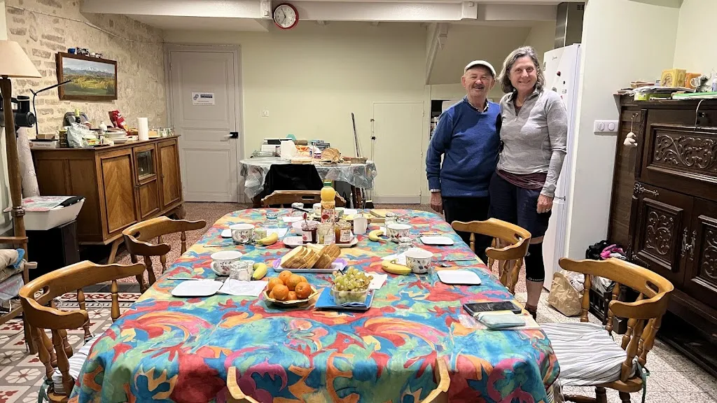 Darrell and Rosemary Nicholson_Chez Serge_Lauzerte_review