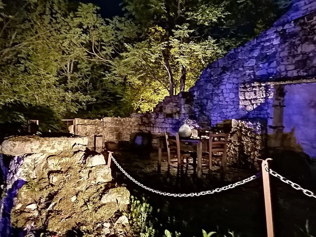 La Porte dans les Bois_Sainte-Juliette_slider_image_2