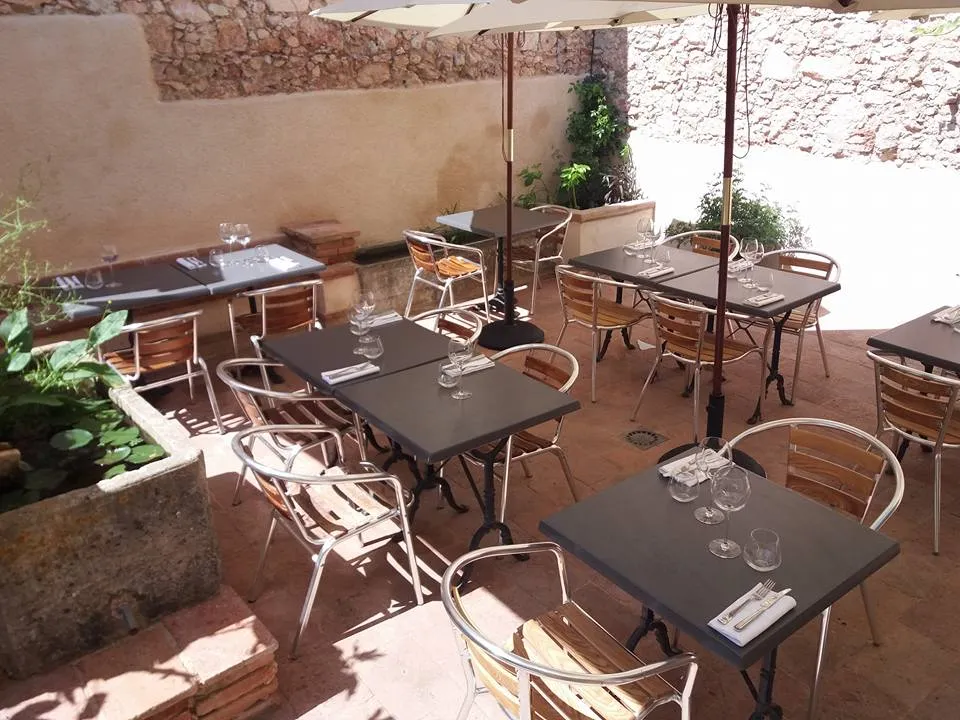 L'œuf de coq restaurant Lavaur ristorante a Lavaur