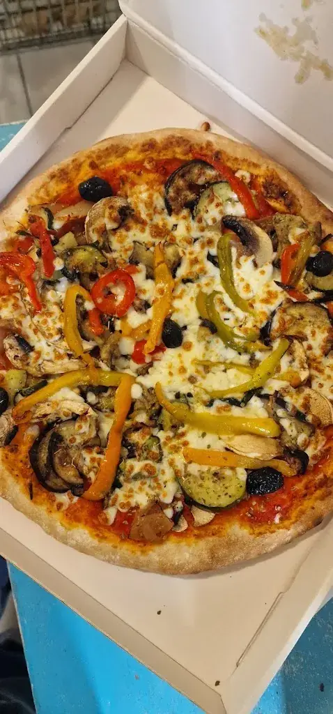 Menu_MAYOLITA'S PIZZAS_Lavit_image_7