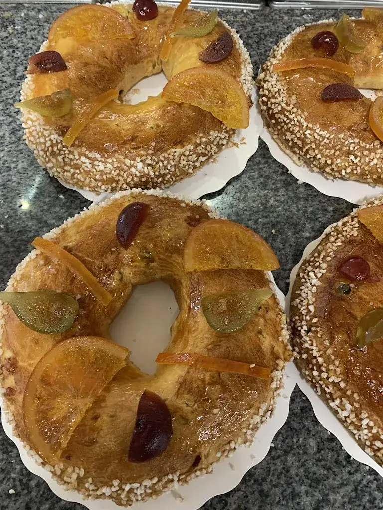 odelicesdupain_Lavernose-Lacasse_slider_image_2