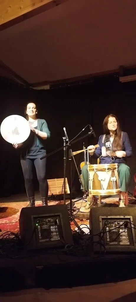 philippe nauche_La Maison de la Terre_Poucharramet_review